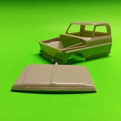 Cab Short Bed Hood Interior 1971 Ford F-250 Custom 4×4 Pickup Truck Moebius 1/25