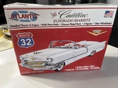 Atlantis 1/32 1956 Cadillac Eldorado Route 32 Plastic Model Kit H1200