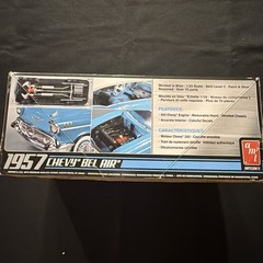VINTAGE AMT 1957 Chevy Bel Air 1/25 Scale Plastic Model – As Pictured 😎