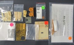 Airplane Model Kit Parts Lot 24a – Loose parts – Scale and Manufacturer unknown