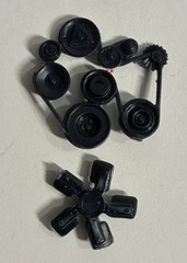 Chevy C1500 454SS 454 Engine parts 185 1661 AMT 1/25 Model Car Parts