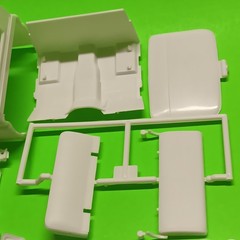 AMT 60 1960 Chevy Fleetside Pickup Truck 1/25 cab body hood glass chrome bumper