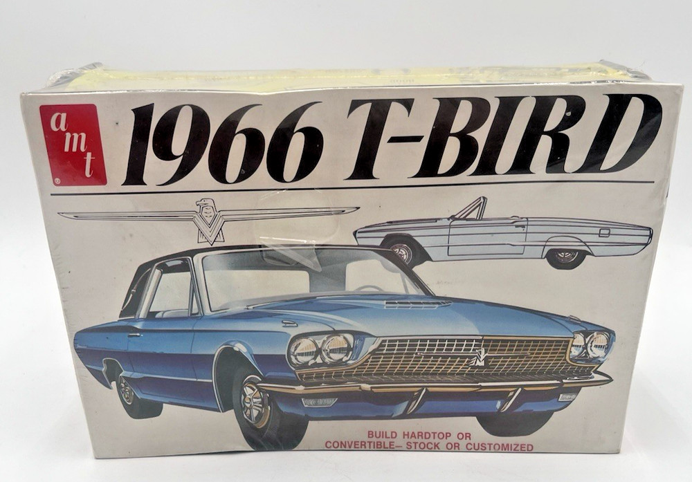 AMT 1966 T-Bird T269 1/25 Model Kit Ford Thunderbird New Sealed Vintage READ
