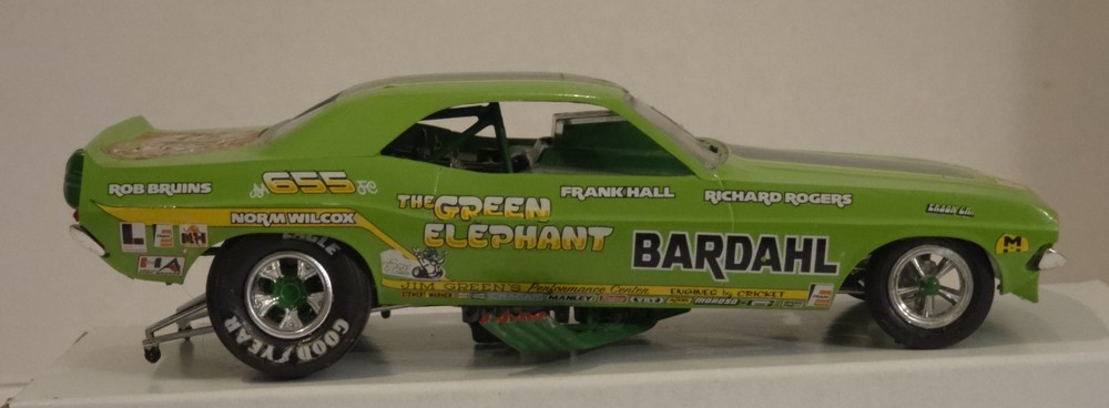 Custom Built Jo-Han/Polar Lights BARDAHL the Green Elephant Dodge Challenger F/C