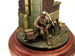 1/35 U.S. Military Police (2 motorcycles with figures) MiniArt 35085 Model kit