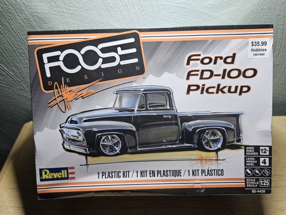 Revell Foose Ford FD-100 Pick Up Truck 1:25 Scale Model Kit 85-4426 New Sealed