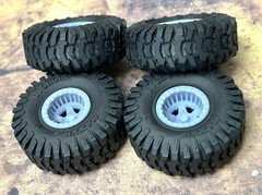 1/24 Scale: 15-Inch “Aftershock” Wheels W/ Huge 35-inch Mud Tires. Resin