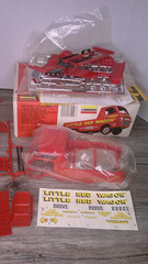 Lindberg Model car kit ” Little Red Wagon” 1965 Dodge hot rod truck Z159