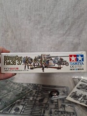 Tamiya 1/35 German 88mm Gun Flak 36/37 35017 NEW Unassembled NOB