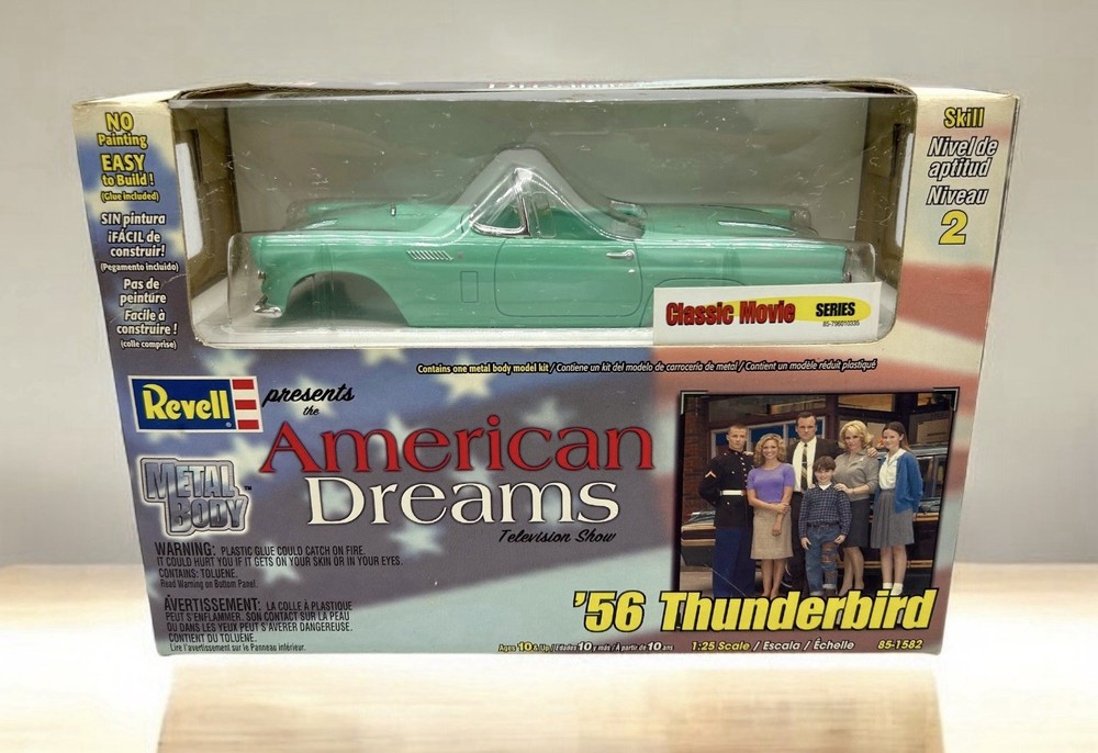 New Revell American Dreams TV Show 1956 Ford Thunderbird Metal Model Kit 85-1582