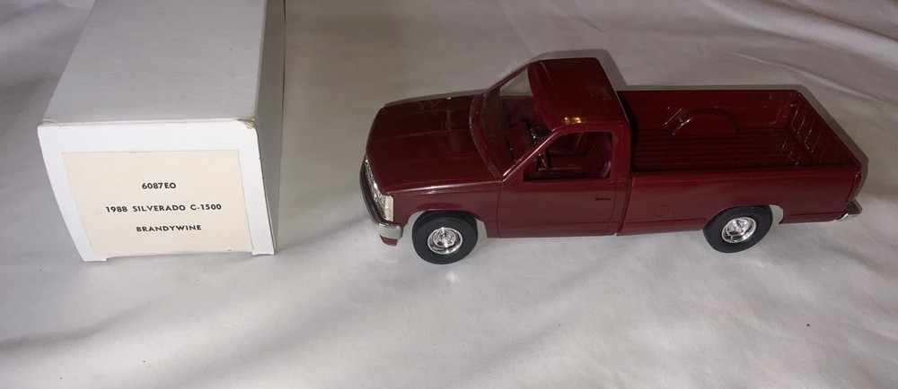 Vintage AMT ERTL 1988 Chevrolet C-1500 Pickup Dealer Promo 88 Brandy Wine