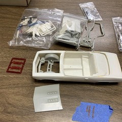 69 CAMARO CONVERTIBLE PLASTIC MODEL KIT *PARTS OR RESTORATION*