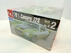 AMT ERTL Chevy ’70-1/2 Camaro Z28 model kit NEW in FACTORY SEALED BOX- 2001 Edit