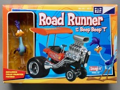 MPC ROAD RUNNER BEEP BEEP T w/FIGURE SNAP-IT MODEL KIT • NEW IN OPEN BOX