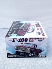 Moebius Models #1230 1:25 ’70 Ford F-100 Custom Cab 4×4 -Factory Sealed-NISB