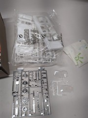 Monogram 85-2459 – 1969 Chevrolet Camaro Indy Pace Car New Open Box Sealed Parts