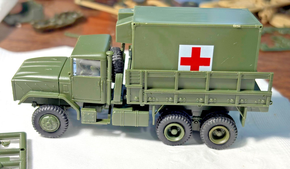 Roco mintanks M-924 417 field medical Lima35 original 1/87