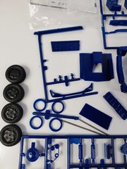 ERTL AMT 1977 ’77 Ford Mustang II Plastic Model Car Kit 1:25 Scale Incomplete