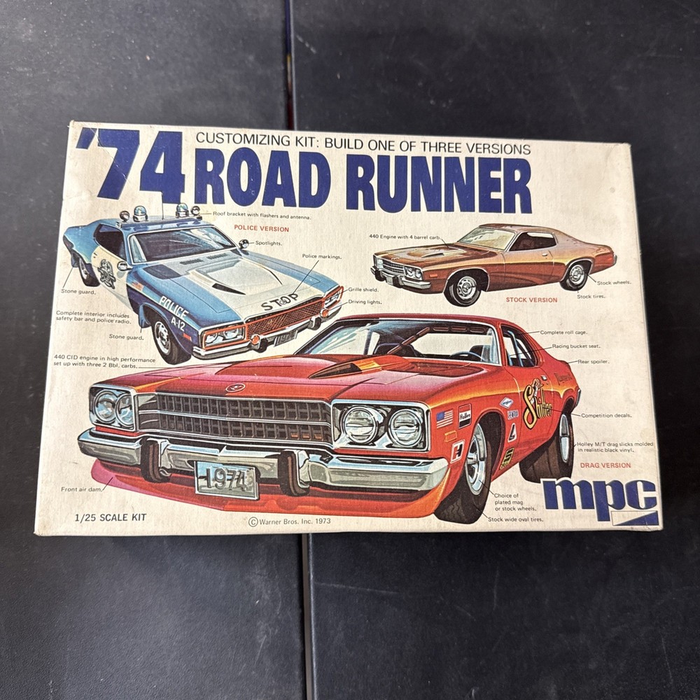 Mpc 1/25 74 Roadrunner Model Kits Build Or Parts APPEARS NEW