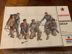 VTG ESCI ERTL Partisans Resistance Group 1/35 Model Kit #5009 New In Open Box