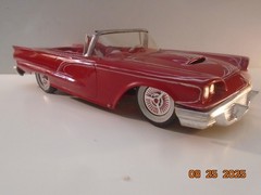AMT, 1959 Ford Thunderbird Conv. Red, 1/24