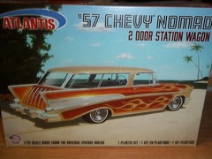 Atlantis 1957 Chevy Nomad Station Wagon unbuilt Model kit