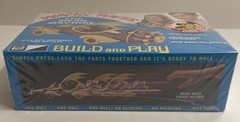 1:25 Wacky Races: Mean Machine Figures Snap MPC Model Kit Dick Dastardly Muttley