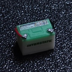 ESS RESINWORKS 1:24 1:25 SCALE MODEL INTERSTATE CAR BATTERY PRE-COLORED 2x