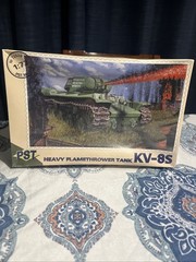 1/72 PST KV-8S HEAVY FLAMETHROWER TANK MODEL KIT # 72026