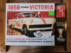AMT 1956 Ford Victoria Trophy Series 3 in 1 Hardtop Customizing Kit 1/25 SEALED