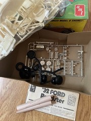 Vintage 1970’s Model Car Kit Lot of 8 Revell AMT Testors 1:25 1/25 1 sealed EXC