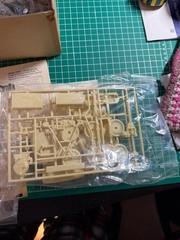 Vintage Hubley SJ Duesenberg Town Car 1:18 Scale Metal Model Hobby Kit 4868-1000