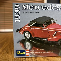 Vintage Revell 1939 Mercedes 540-K Model Kit 1/48 Scale