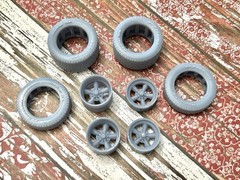 1/24 Scale: 15-inch “Torq Thrust D” Resin Wheels W/ Wide Rear Tires
