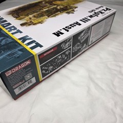 1/35 DRAGON Pz. Kpfw. III Ausf. M Kursk 1943 Military Tank Neo Smart Kit #6521