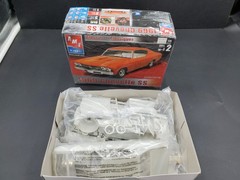 🔥😎1969 CHEVROLET CHEVELLE SS MODEL KIT AMT ERTL 1/25 SCALE Kit # 31792-1HD🔥😎
