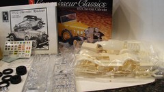 AMT Connoisseur Classics 1932 Chevrolet Cabriolet 1:25 Model Kit #6508 Complete