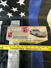 AMT / ERTL 69 Chevrolet Corvette: Model Kit 1/43 Scale