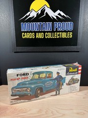 REVELL AUTHENTIC – FORD PICK-UP TRUCK – KIT #1430 w/ACCESSORIES – VINTAGE SEALED