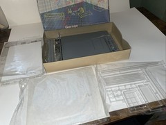 1/24 MODEL GARAGE DIORAMA WORKSHOP INTERIOR WALLS, DOOR WINDOWS & FLOOR KIT 1/25