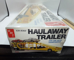 AMT Haulaway Trailer T523 1/25 Scale Five-Car Auto Transporter Model SEALED 1971