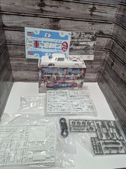 Salvinos Jr Richard Petty 1980 Chevy Monte Carlo Nascar Model Kit