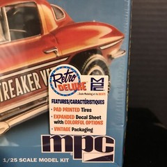 MPC 973/12 STREAKER VETTE MODEL KIT-NIB-1/25 SCALE