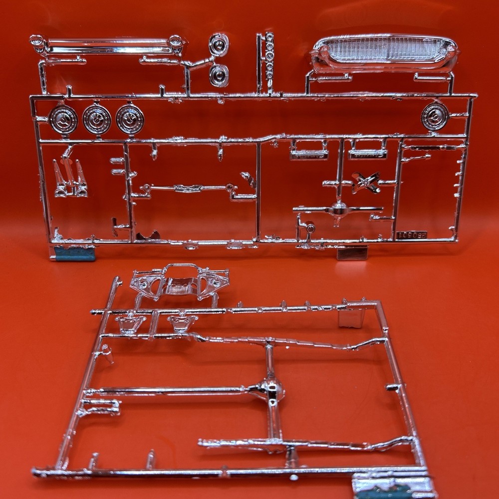 1957 Chevy Bel Air AMT Chrome Grill Hub Caps Bumpers Diff Model Parts 1:25 New 5