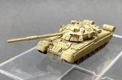 Takara 1:144 Russian Army T-80U MBT Desert Tan World Tank Museum TK-T06107 *HTF*