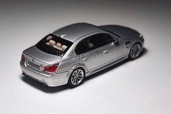 King 1:64 Scale Silver M5 E60 Sedan Sports Diecast Display Toy Collection NIB