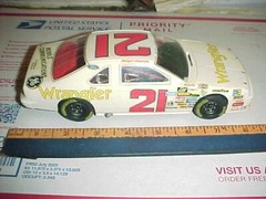 Vtg NASCAR Morgan Shepherd 21 Ford Wrangler Old Build Model Kit HTF