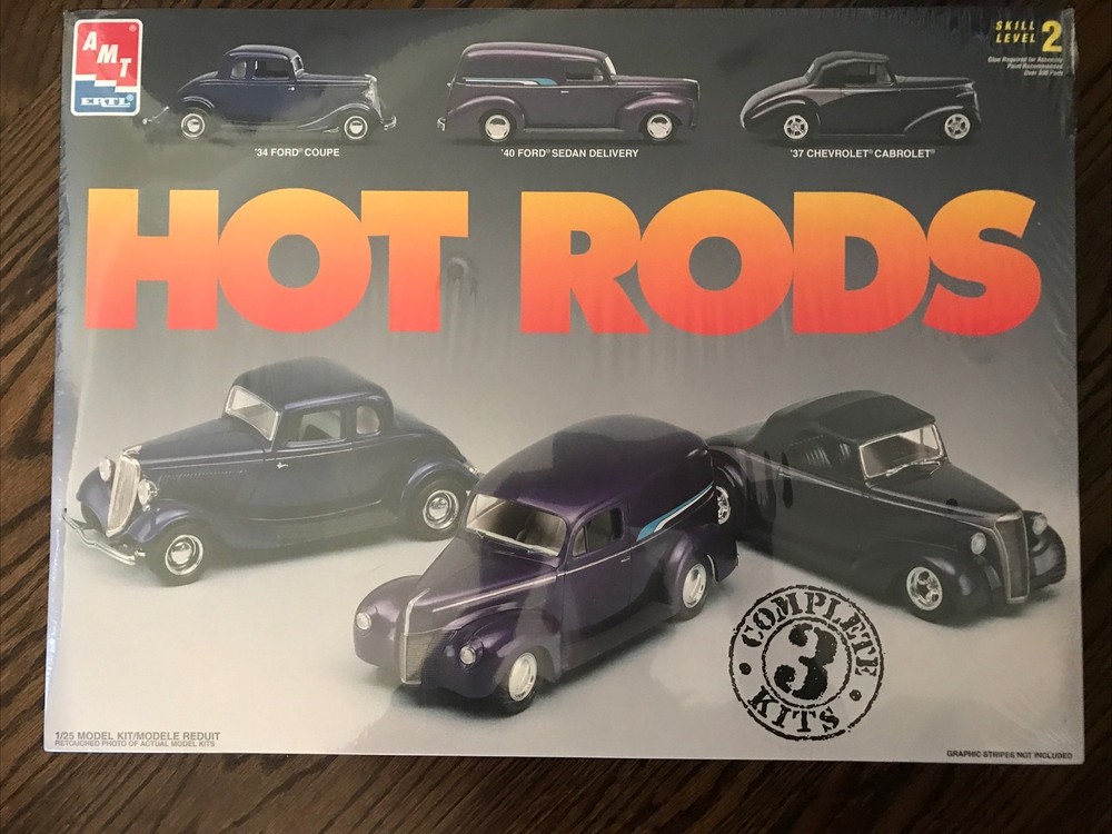 AMT ERTL Hot Rods 3 Model Kit ‘34 Ford Coupe ‘40 Sedan ‘37 Chevy Cabrolet Sealed