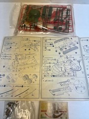 Rare Vintage Model-Imai Ziggurat SF Tank Motorized Plastic Kit (1960’s)