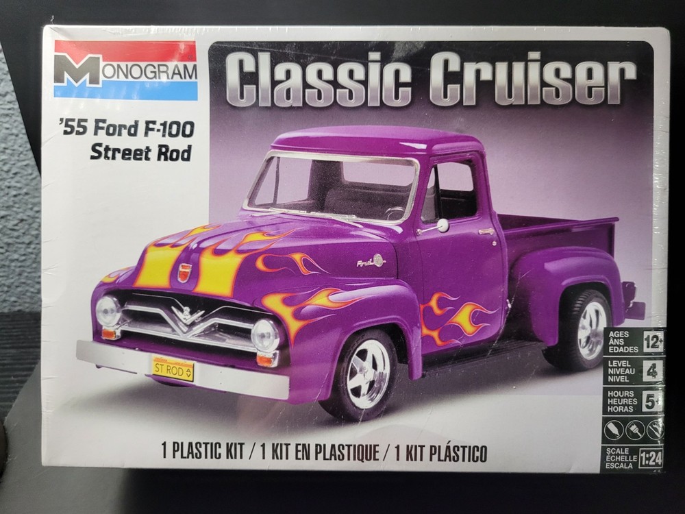 Monogram 85-0880 1955 Ford F-100 Pickup Street Rod 1/24 MODEL CAR NIB BOX!!